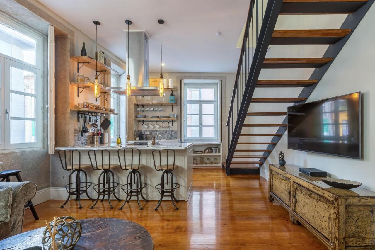 Elegant 2Br Duplex In City Center By Lovelystay OOporto Esterno foto