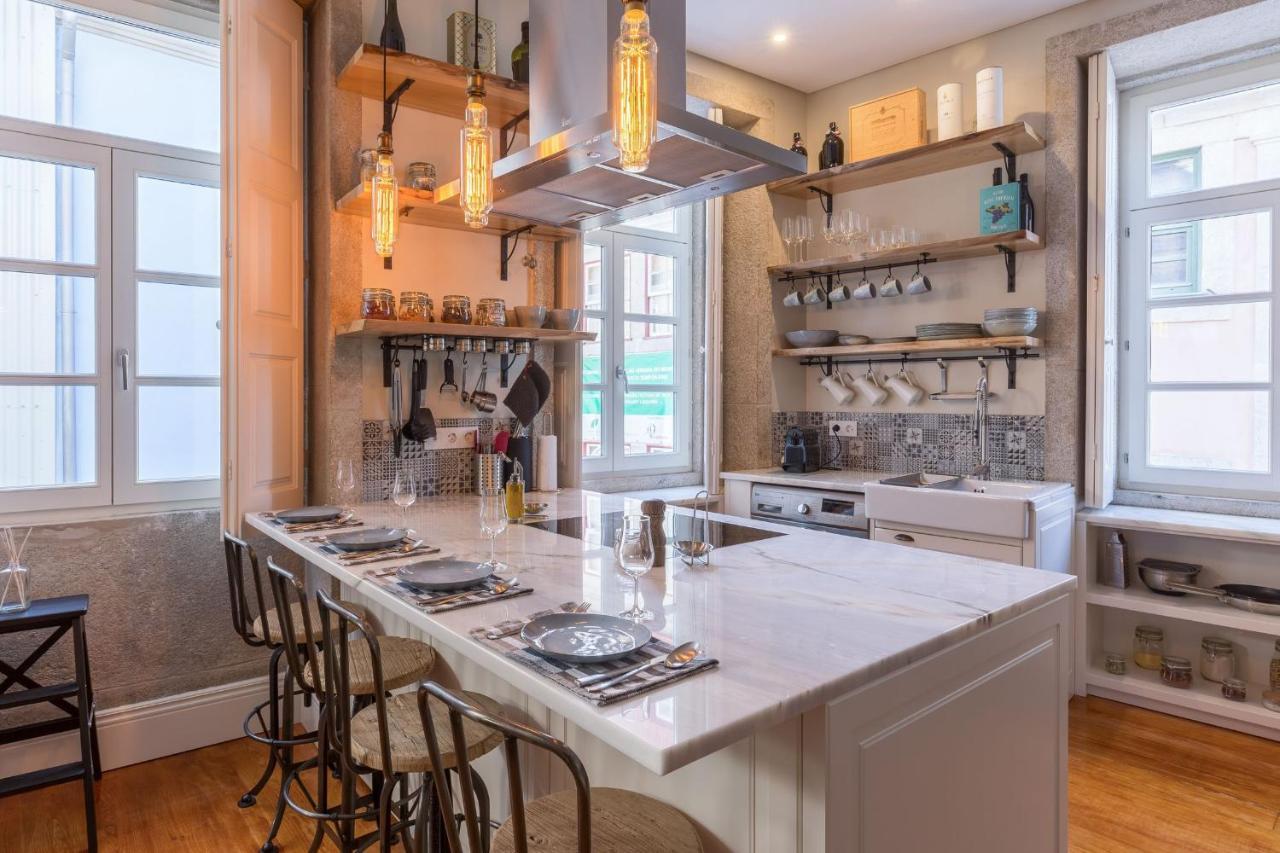 Elegant 2Br Duplex In City Center By Lovelystay OOporto Esterno foto